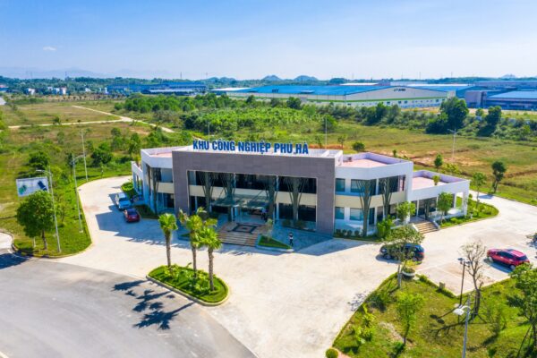 Bảng so sánh tối ưu chuỗi cung ứng phụ trợ khi thuê đất kcn phú hà và cụm công nghiệp phú hộ